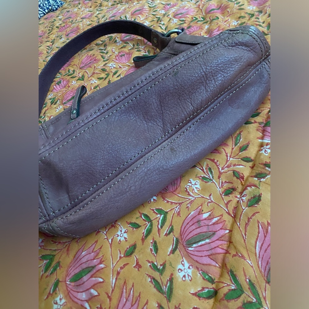 Fossil Vintage Purple Leather Shoulder Bag Handbag Women Purse - Picture 7 of 16